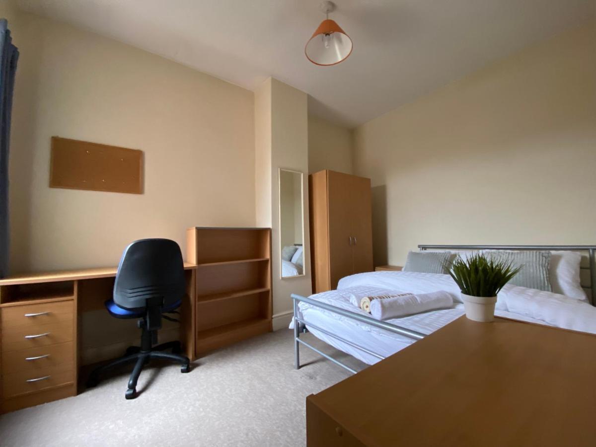 Homestay Living Serviced 5 *